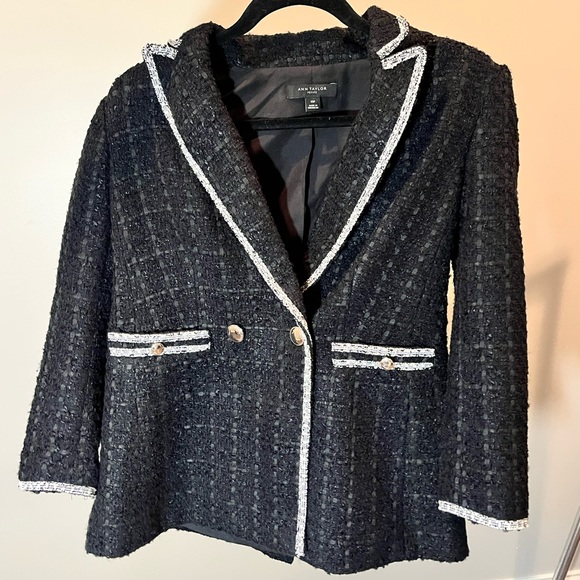 Ann Taylor Black Tweed Blazer - Picture 2 of 8